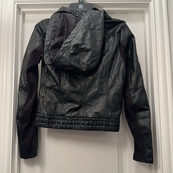 Black Small/Junior‎ faux leather jacket - Picture 4 of 6